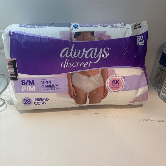 Always Discreet Sensitive, Incontinence & Postpartum Underwear for Women, Maximu - Picture 2 of 5